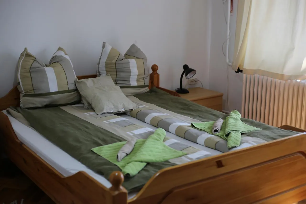 Pensionat Hiv-Lak Apartman Eger Ungern