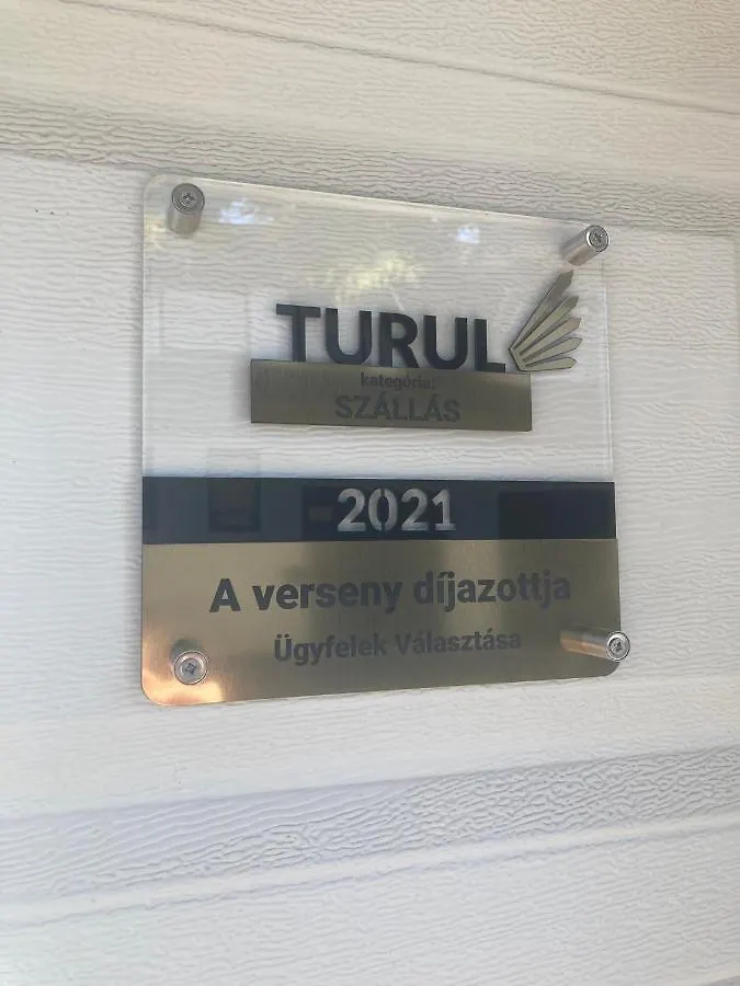 Hív-Lak Apartman Eger Vendégház